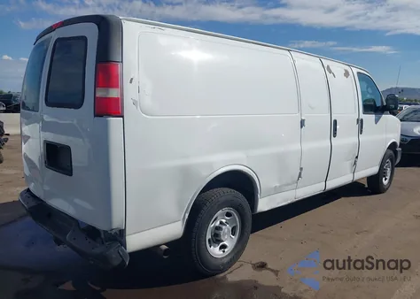 2009 Chevrolet Express 2500 Work Van from USA, damaged, VIN 1GCGG29KX91138761